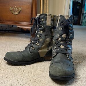 Sorel Boots